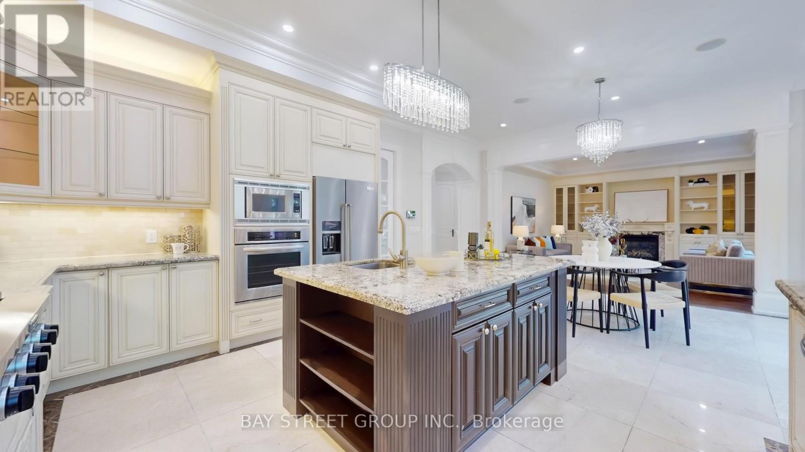 112 Centre Avenue, Toronto, Ontario  M2M 2L8 - Photo 14 - C12820084