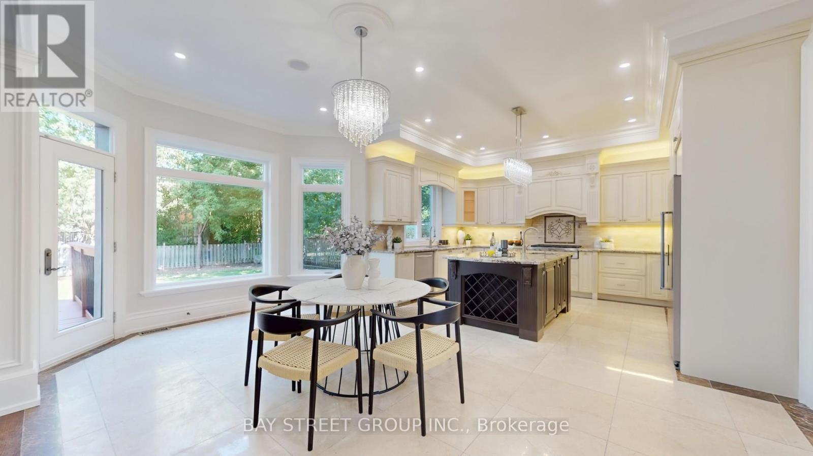 112 Centre Avenue, Toronto, Ontario  M2M 2L8 - Photo 16 - C12820084