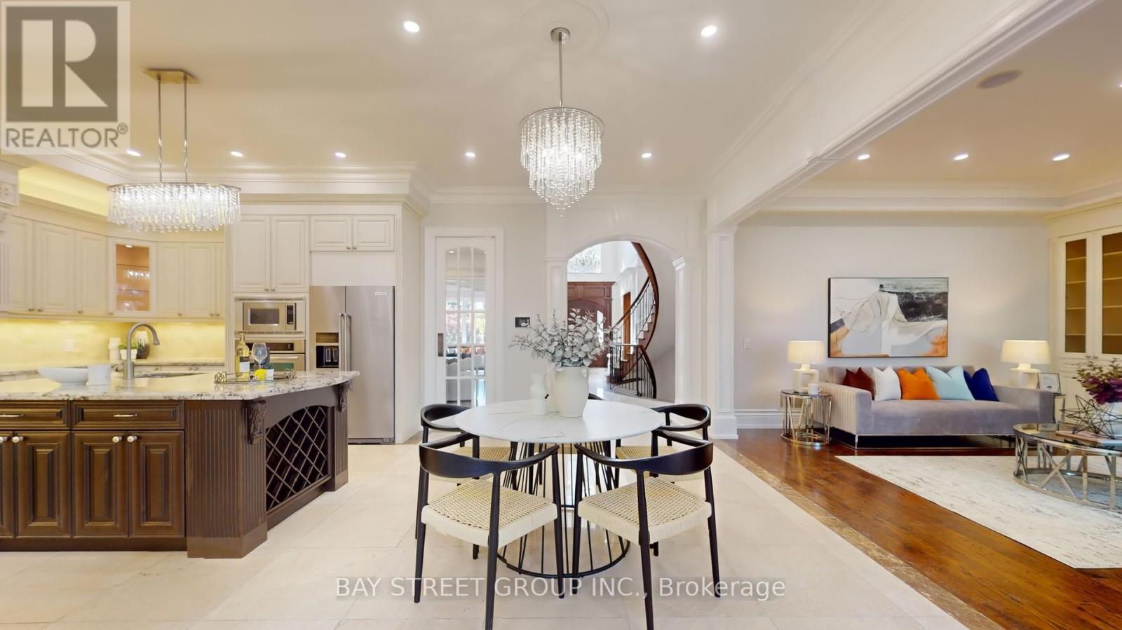 112 Centre Avenue, Toronto, Ontario  M2M 2L8 - Photo 18 - C12820084