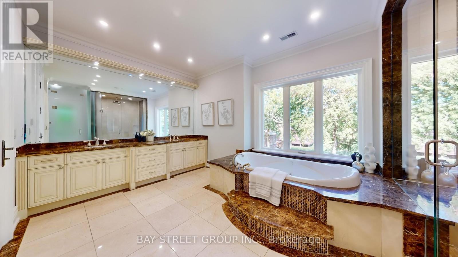 112 Centre Avenue, Toronto, Ontario  M2M 2L8 - Photo 31 - C12820084