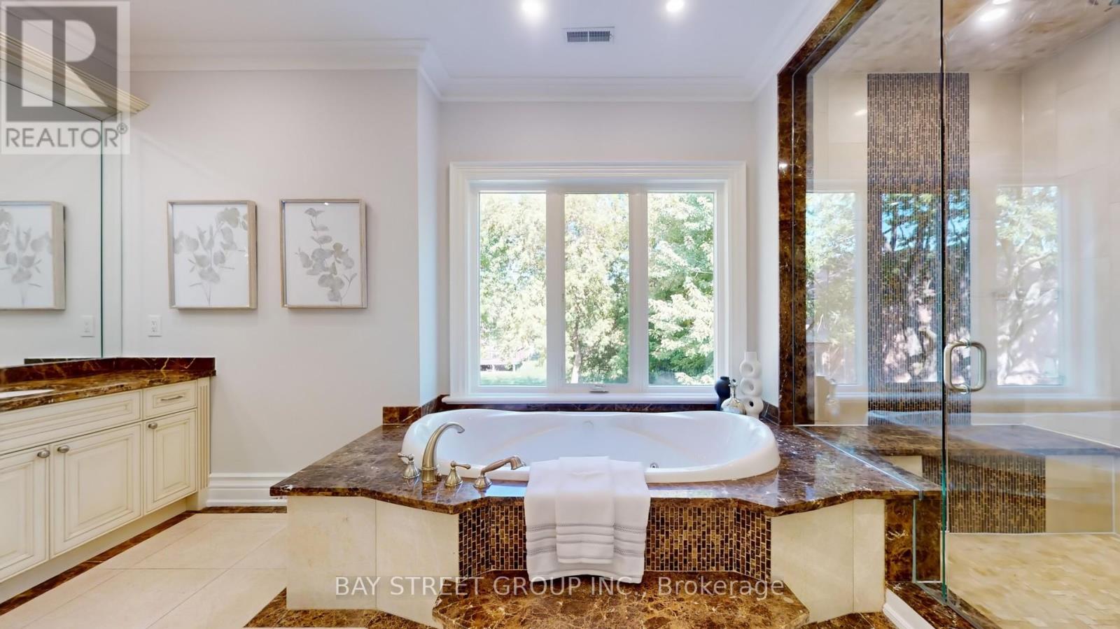 112 Centre Avenue, Toronto, Ontario  M2M 2L8 - Photo 33 - C12820084