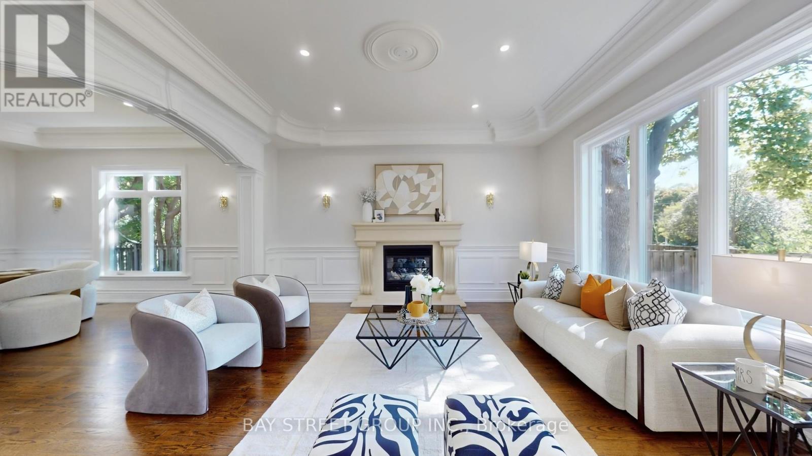 112 Centre Avenue, Toronto, Ontario  M2M 2L8 - Photo 6 - C12820084