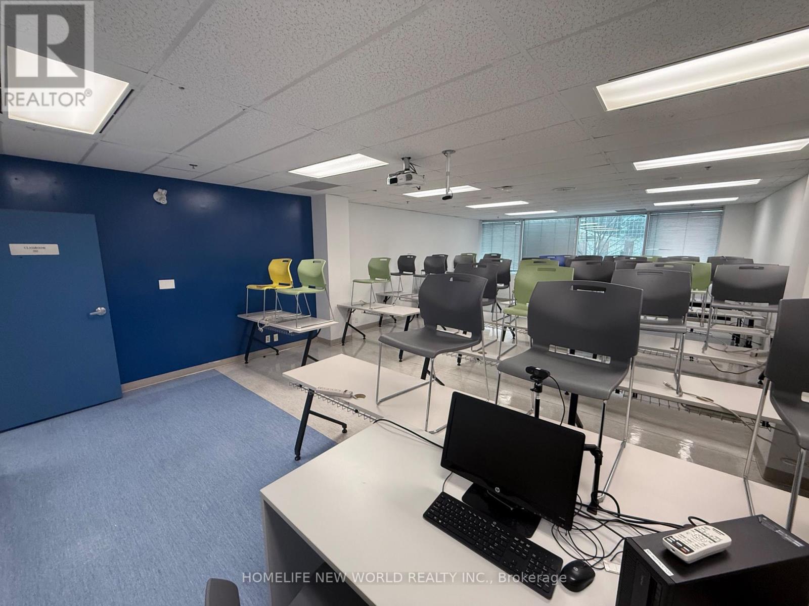 2nd Floor - 265 Yorkland Boulevard, Toronto (Henry Farm), Ontario  M2J 1S5 - Photo 19 - C12820110