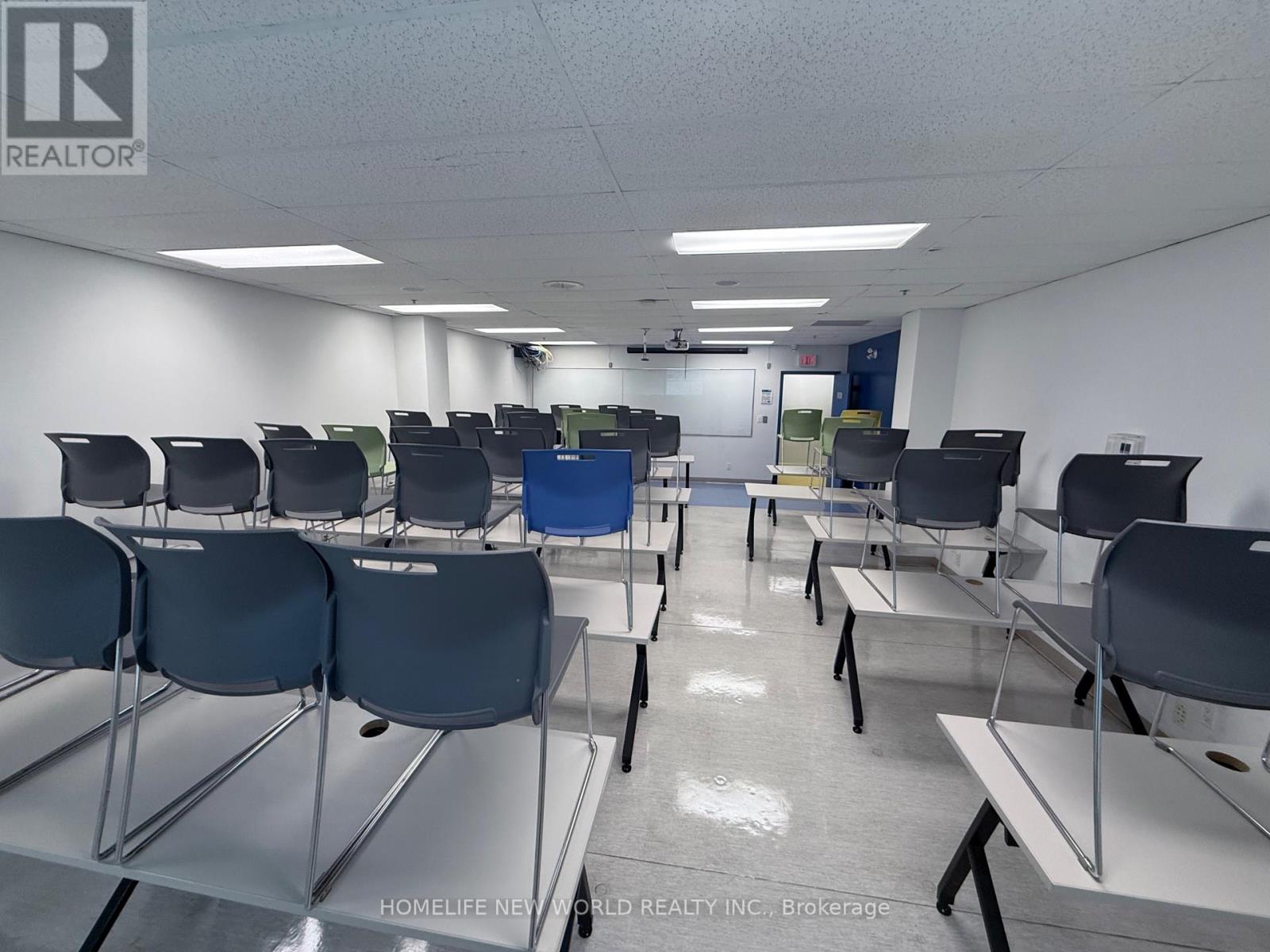 2nd Floor - 265 Yorkland Boulevard, Toronto (Henry Farm), Ontario  M2J 1S5 - Photo 20 - C12820110