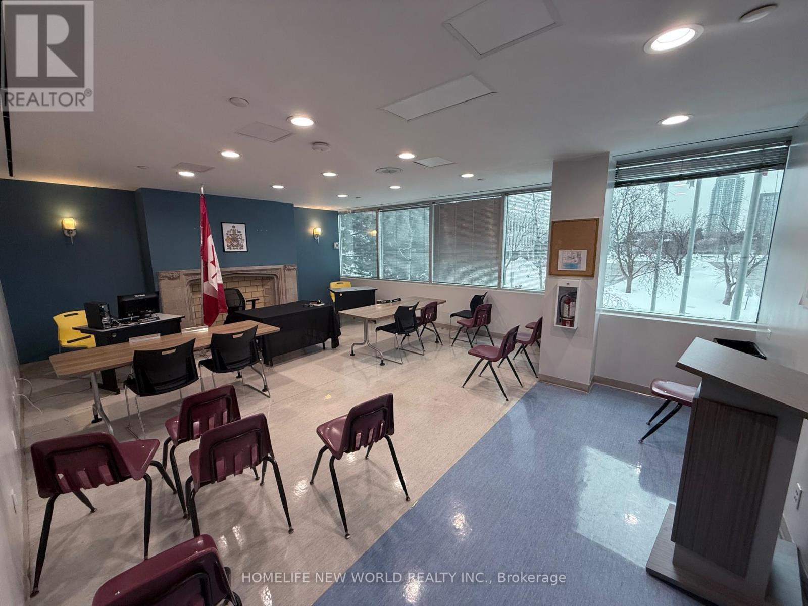 2nd Floor - 265 Yorkland Boulevard, Toronto (Henry Farm), Ontario  M2J 1S5 - Photo 8 - C12820110