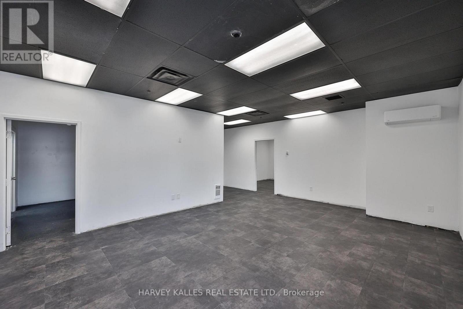 2 - 589 Steven Court, Newmarket, Ontario  L3Y 6Z3 - Photo 10 - N12694456