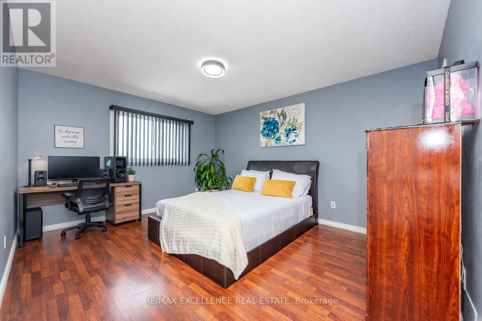 60 Kesteven Crescent, Brampton, Ontario  L6W 4E5 - Photo 20 - W12817510