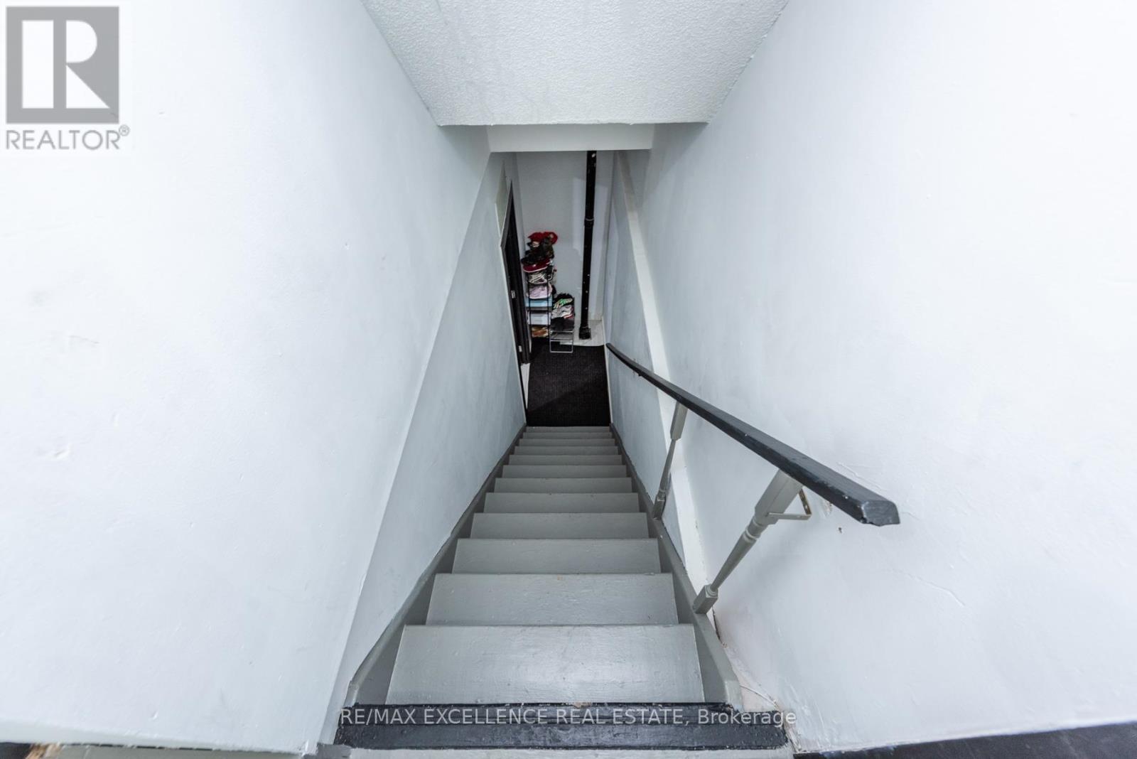 60 Kesteven Crescent, Brampton, Ontario  L6W 4E5 - Photo 38 - W12817510