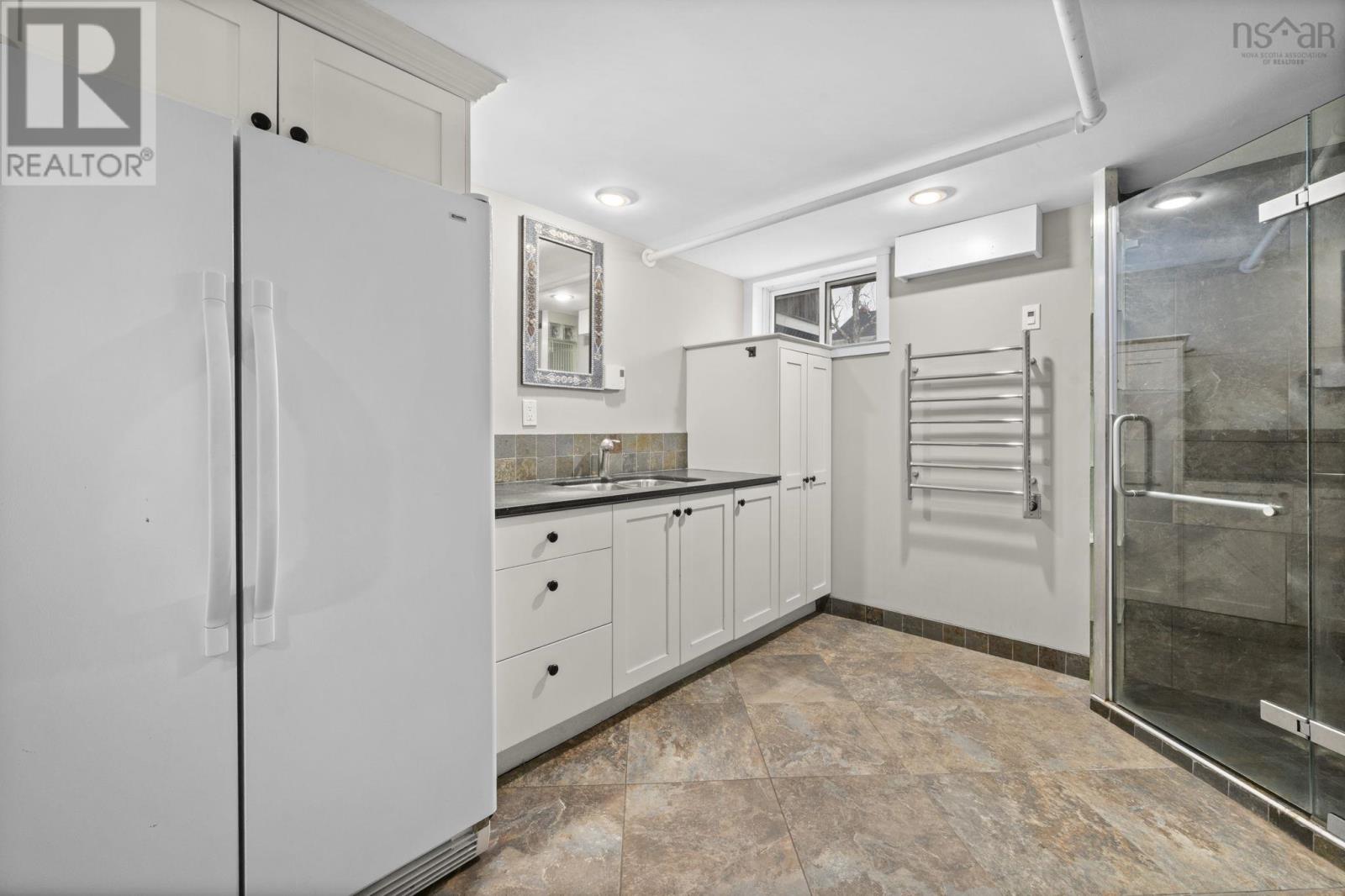 3181 Hemlock Street, Halifax, Nova Scotia  B3L 4B5 - Photo 31 - 202603349