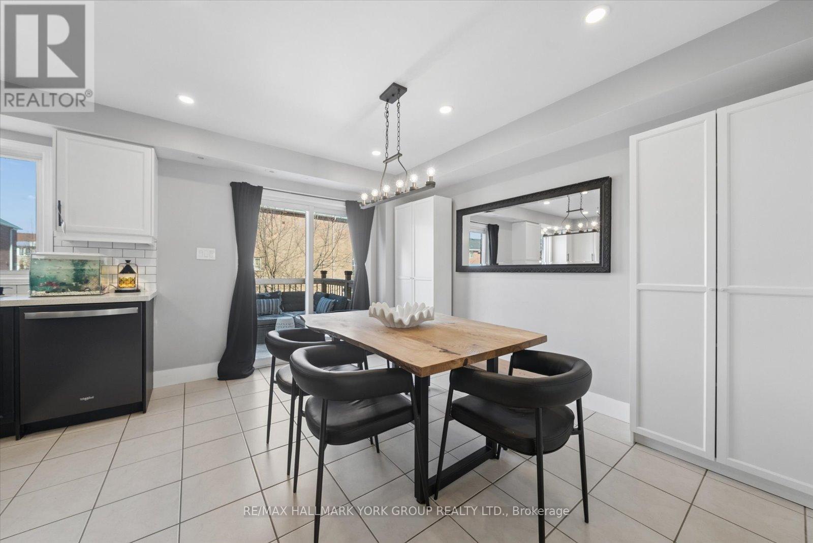 56 Goulden Crescent, Toronto, Ontario  M1L 0A7 - Photo 12 - E12820080