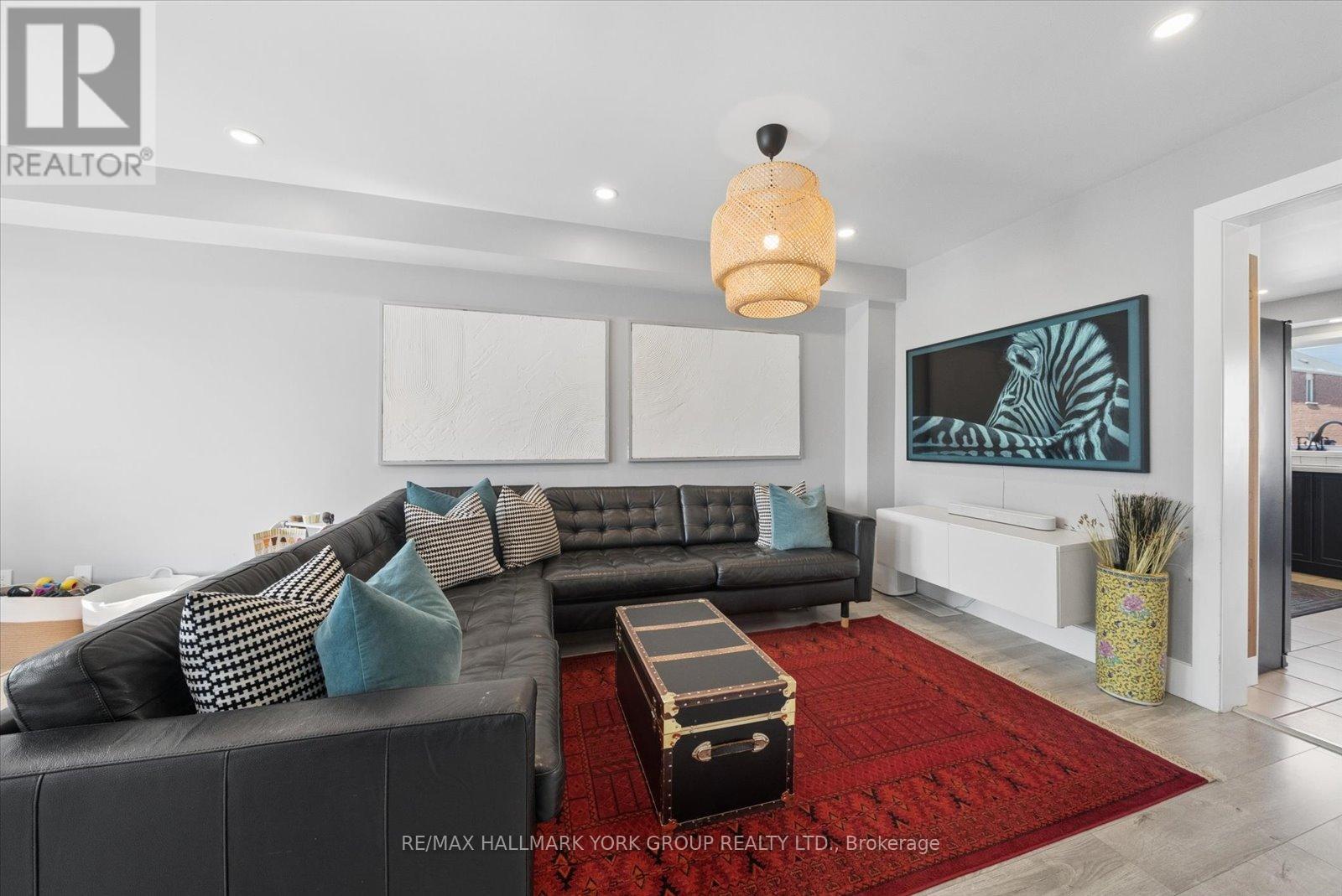 56 Goulden Crescent, Toronto, Ontario  M1L 0A7 - Photo 3 - E12820080