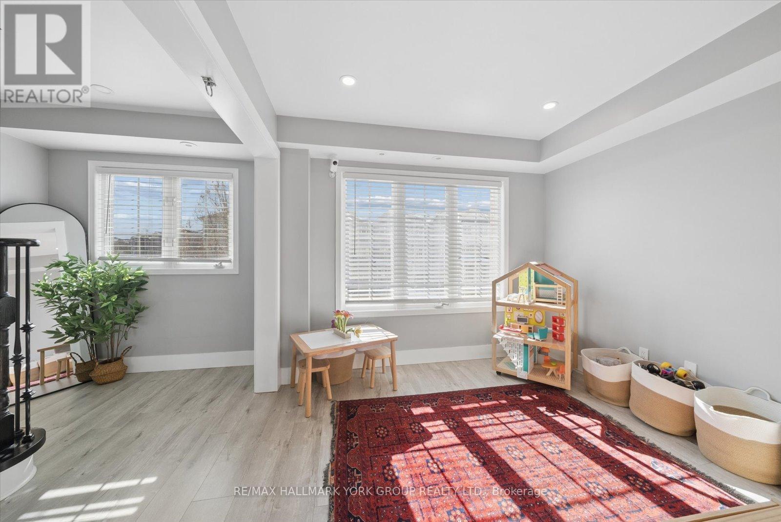 56 Goulden Crescent, Toronto, Ontario  M1L 0A7 - Photo 5 - E12820080