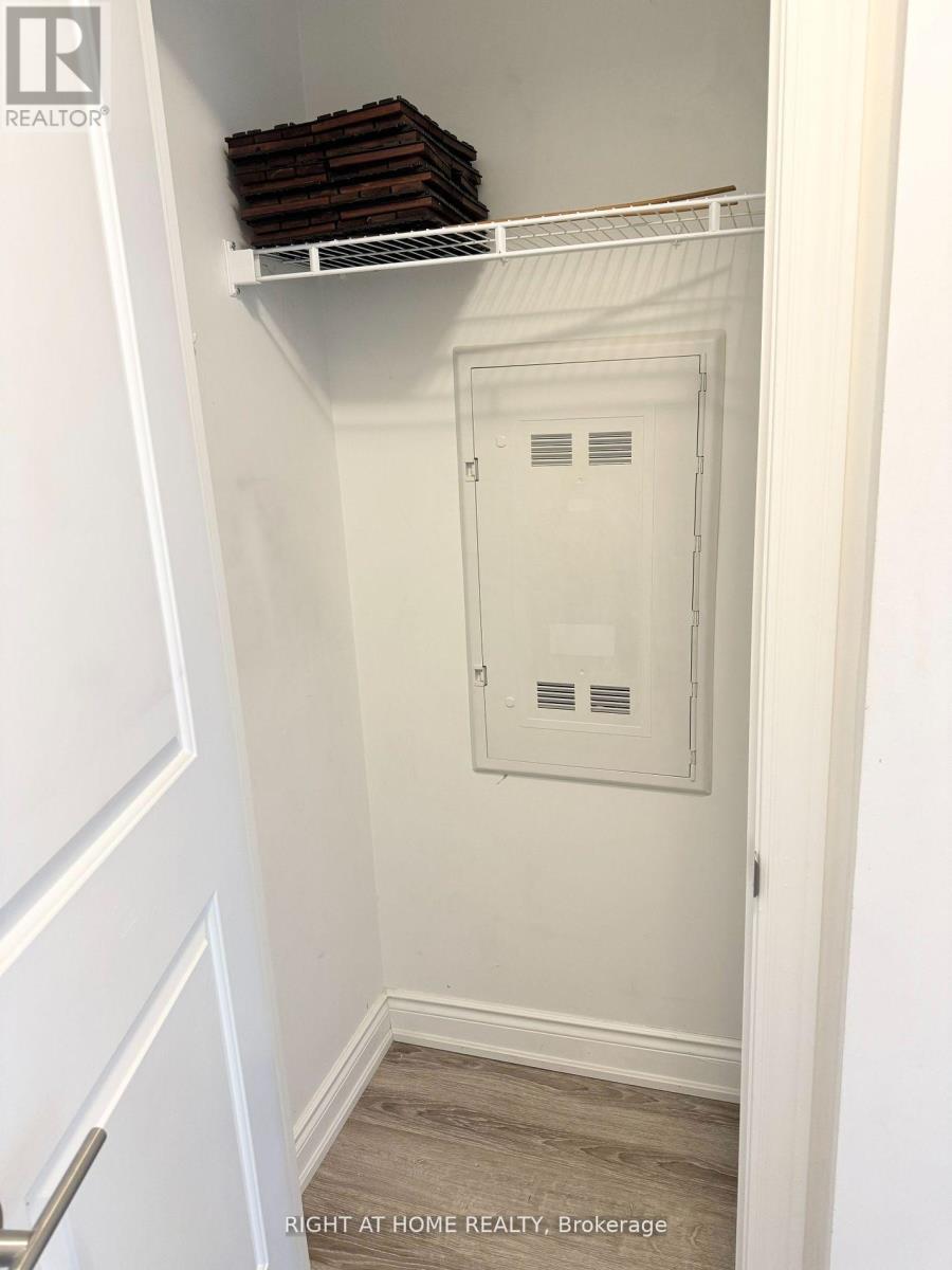 1115 - 9618 Yonge Street, Richmond Hill, Ontario  L4C 0X5 - Photo 12 - N12820078