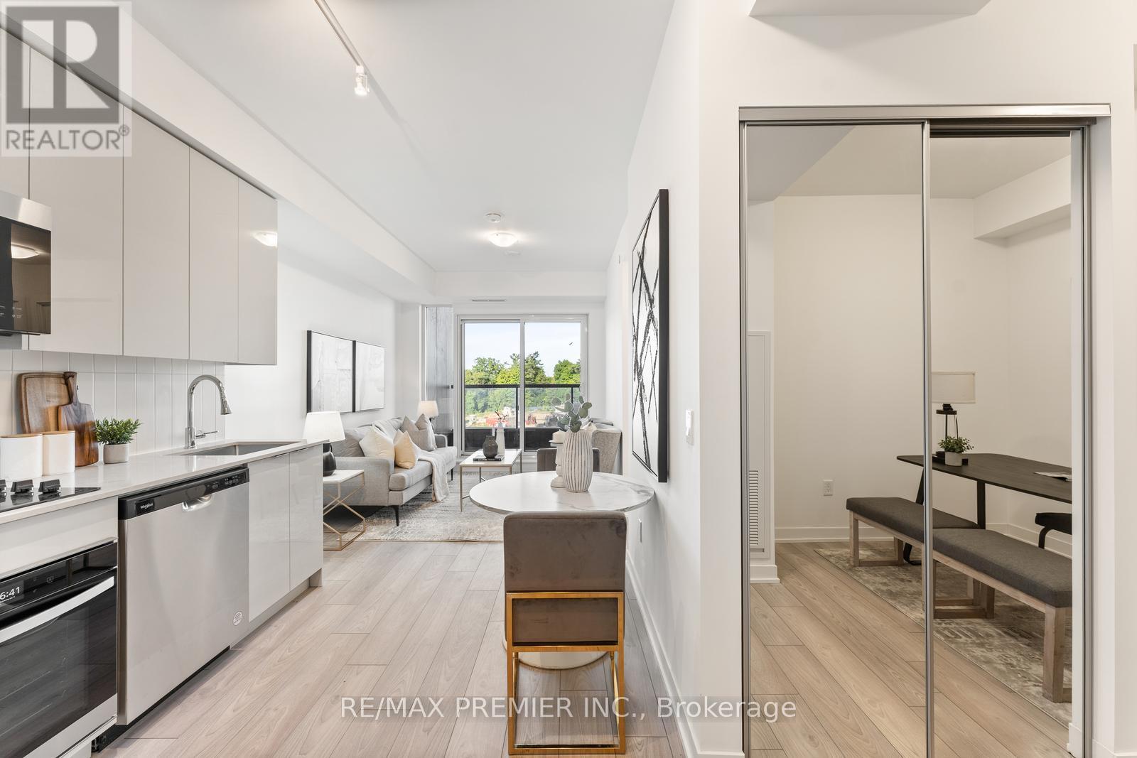 308 - 474 Caldari Road, Vaughan, Ontario  L4K 0R5 - Photo 4 - N12820188