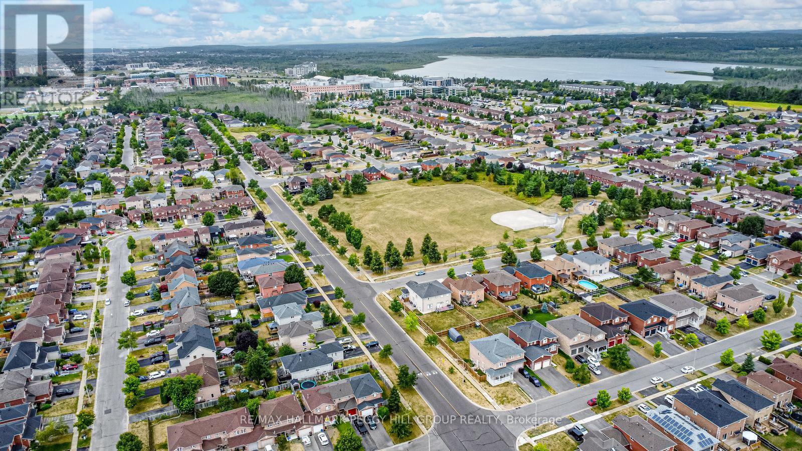 43 Cheltenham Road, Barrie, Ontario  L4M 6R8 - Photo 17 - S12820124