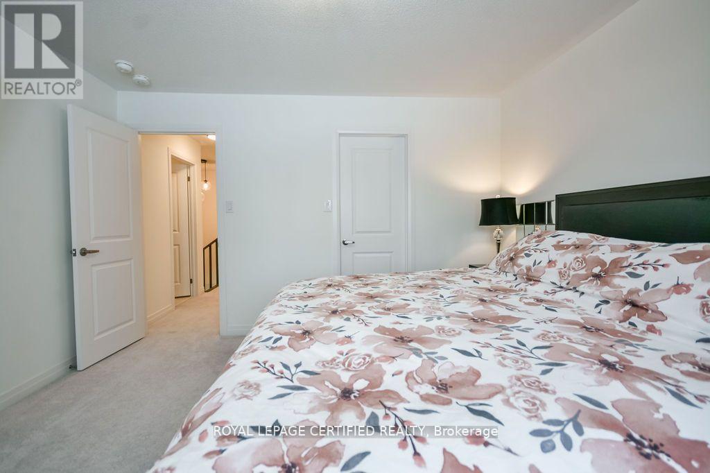 103 Sagewood Avenue, Barrie, Ontario  L9J 0K5 - Photo 34 - S12820190