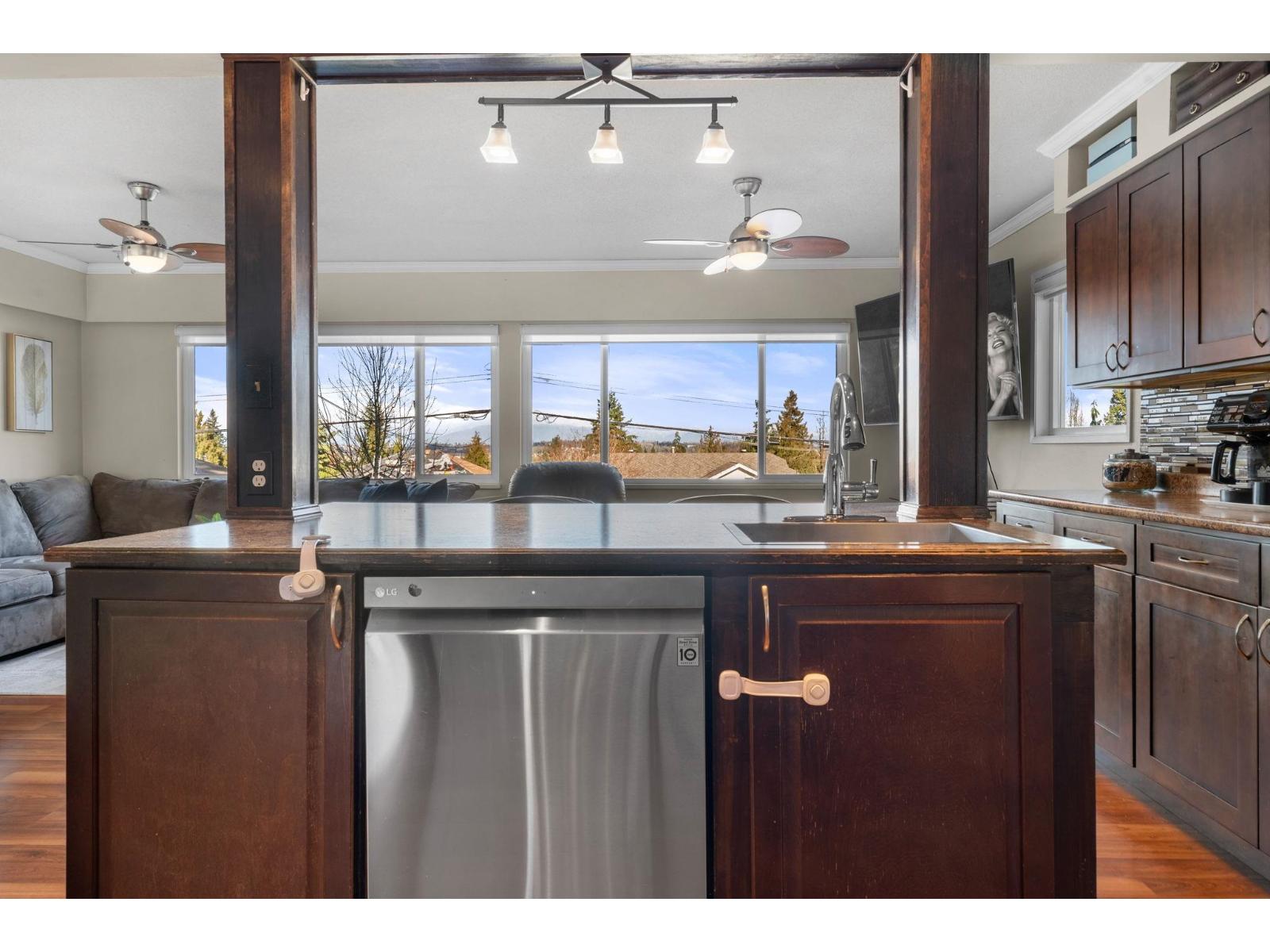 20722 46a Avenue, Langley, British Columbia  V3A 3J9 - Photo 13 - R3089356