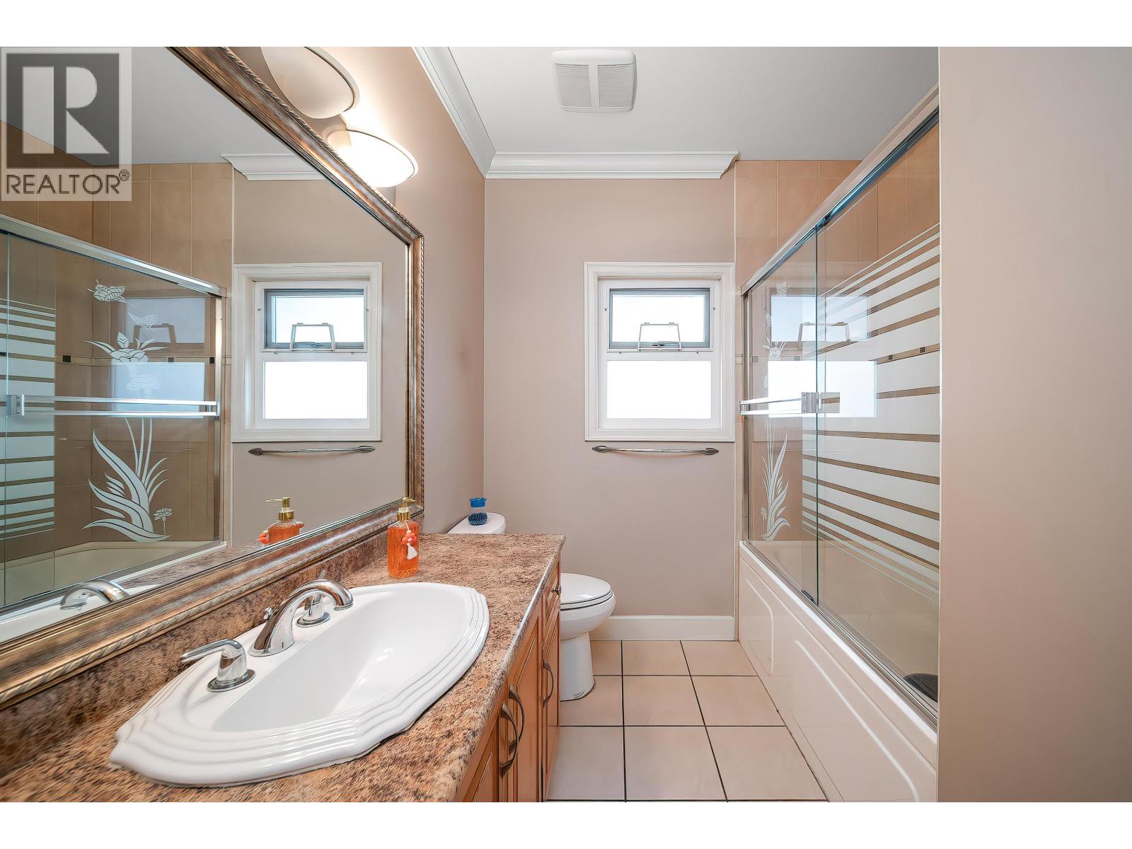 7987 13th Avenue, Burnaby, British Columbia  V3N 2E8 - Photo 26 - R3092098