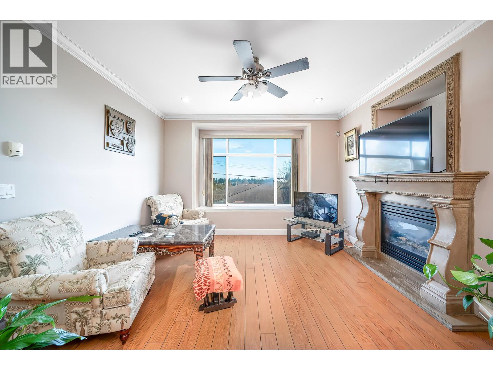 7987 13th Avenue, Burnaby, British Columbia  V3N 2E8 - Photo 8 - R3092098