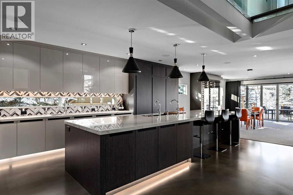 25 Posthill Drive Sw, Calgary, Alberta  T3H 0A8 - Photo 7 - A2281353