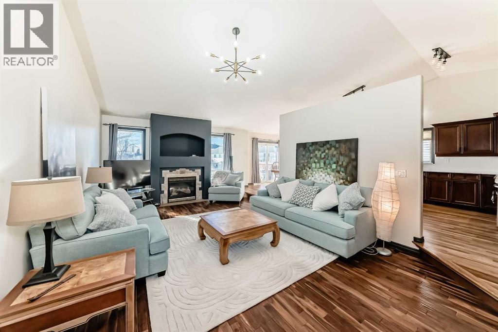 127 Duston Street, Red Deer, Alberta  T4R 2V8 - Photo 3 - A2286595