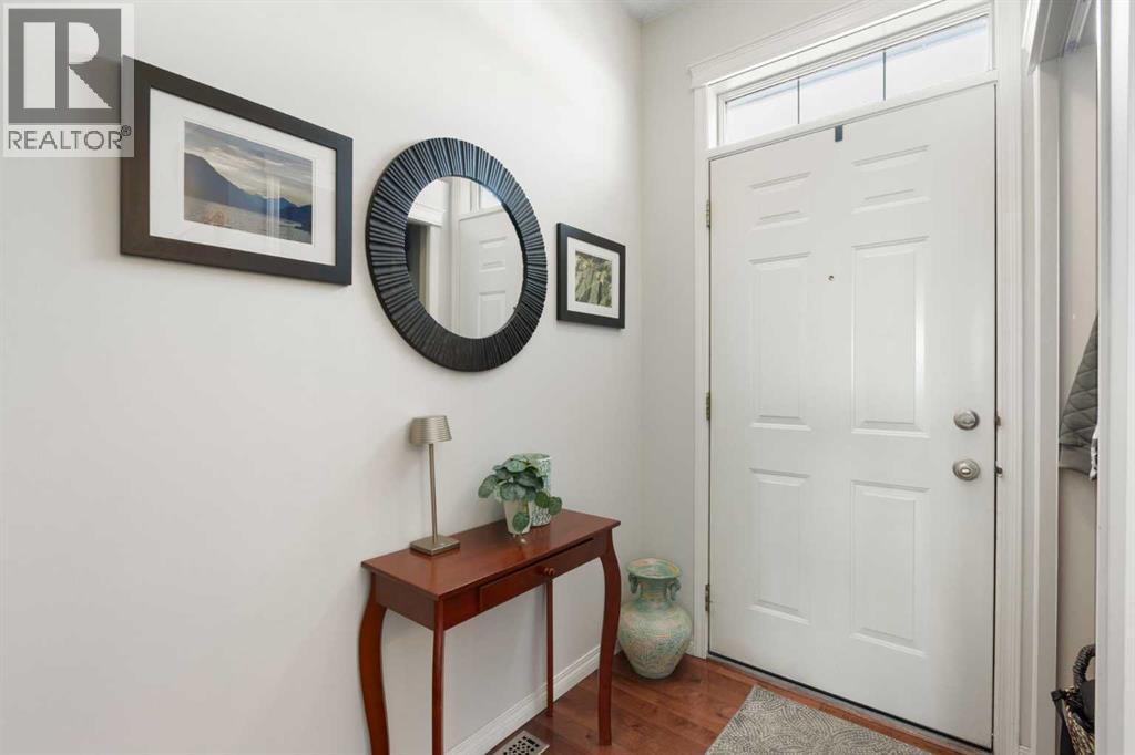 25 Promenade Way Se, Calgary, Alberta  T2Z 2Z4 - Photo 4 - A2288134