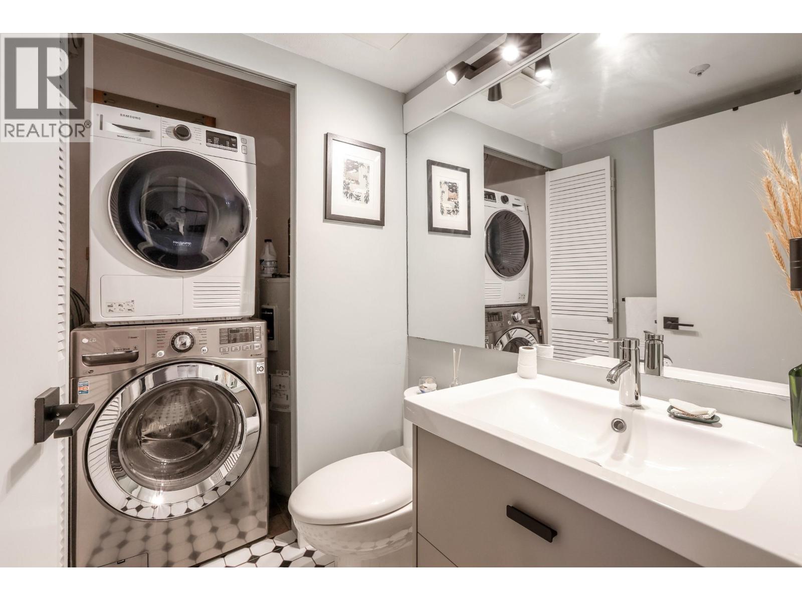 304 135 Eleventh Street, New Westminster, British Columbia  V3M 4C7 - Photo 17 - R3092334