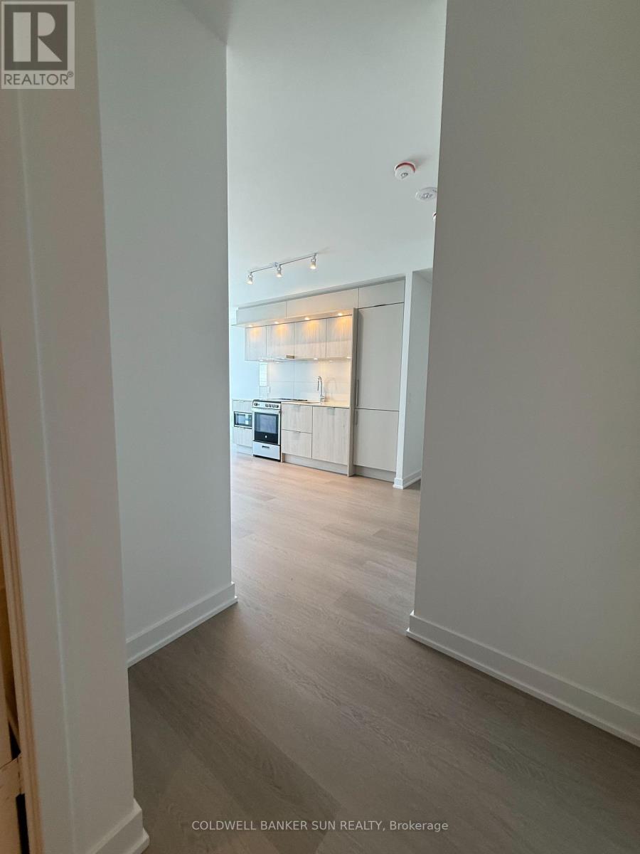 1812 - 448 Burnhamthorpe Road W, Mississauga, Ontario  L5B 0R4 - Photo 13 - W12820076