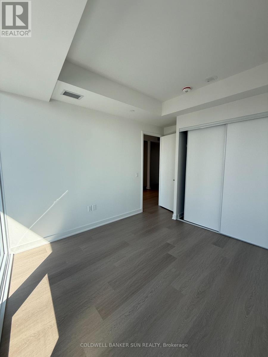 1812 - 448 Burnhamthorpe Road W, Mississauga, Ontario  L5B 0R4 - Photo 27 - W12820076