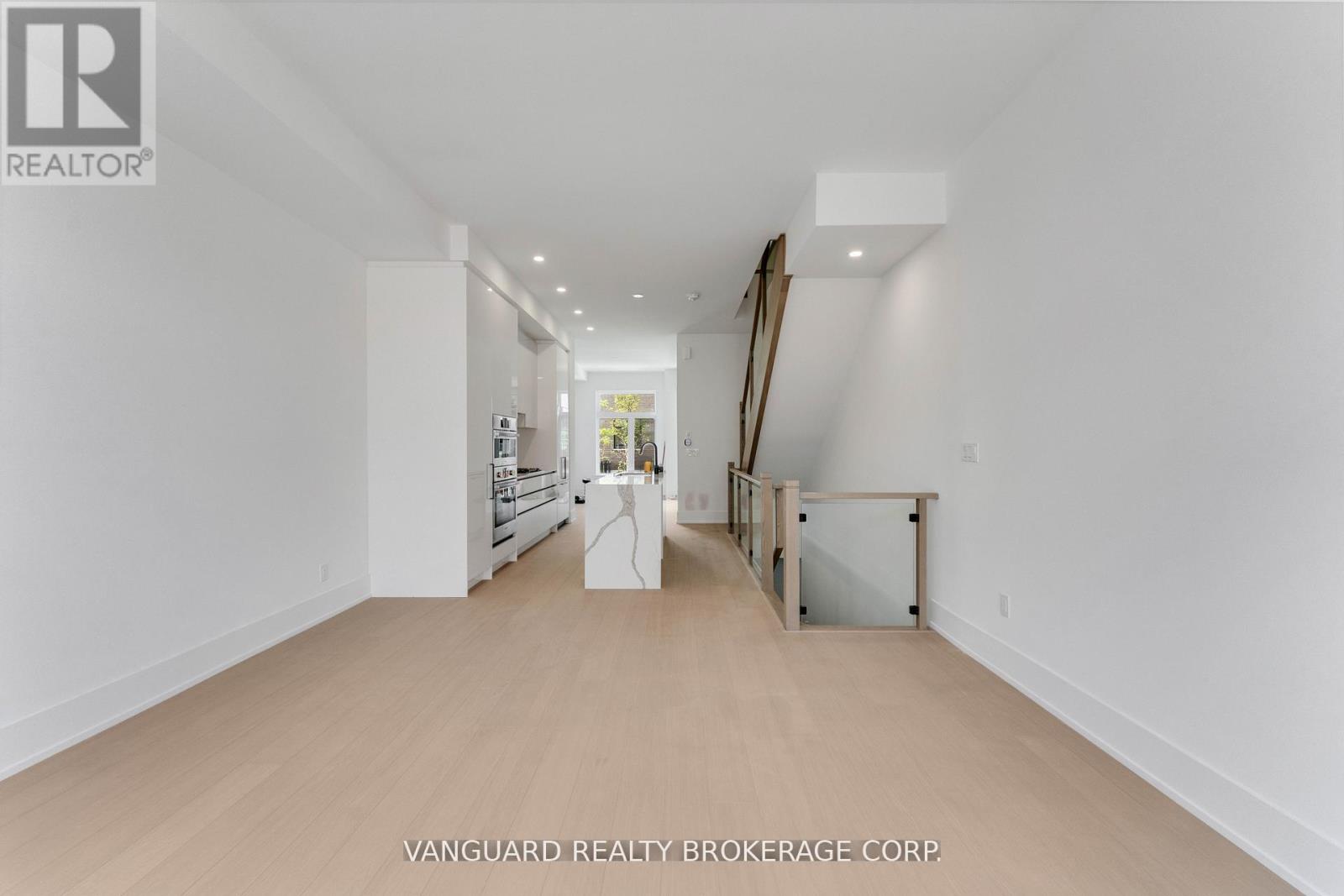 21 - 15 Lou Parsons Way, Mississauga, Ontario  L5H 0B2 - Photo 20 - W12820134