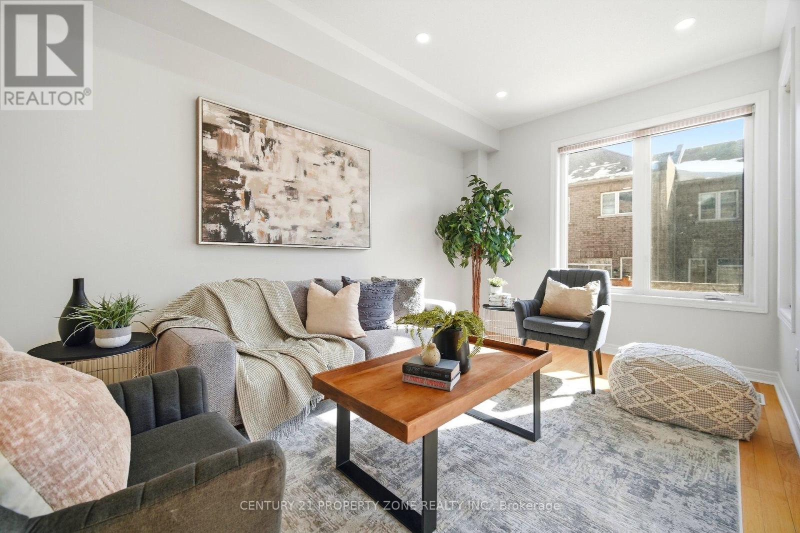 9 Foliage Drive, Brampton, Ontario  L7A 4M7 - Photo 10 - W12820150