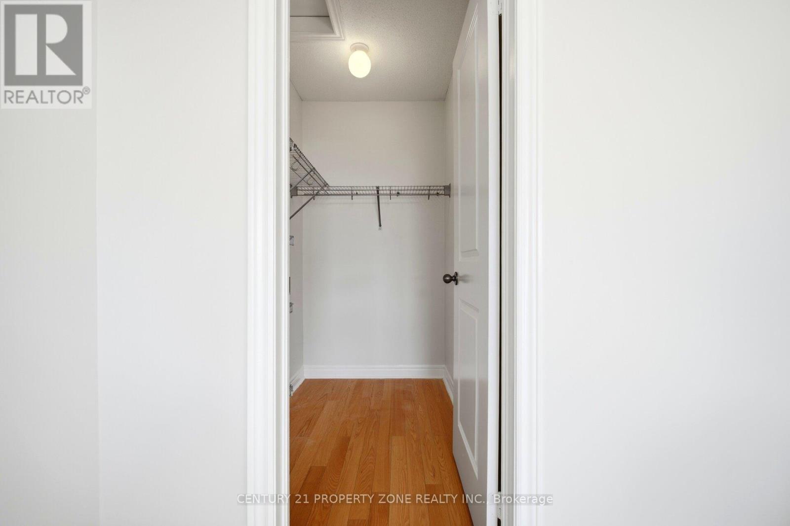 9 Foliage Drive, Brampton, Ontario  L7A 4M7 - Photo 32 - W12820150