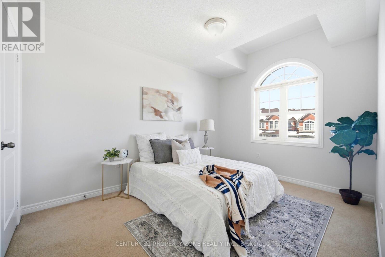 9 Foliage Drive, Brampton, Ontario  L7A 4M7 - Photo 33 - W12820150