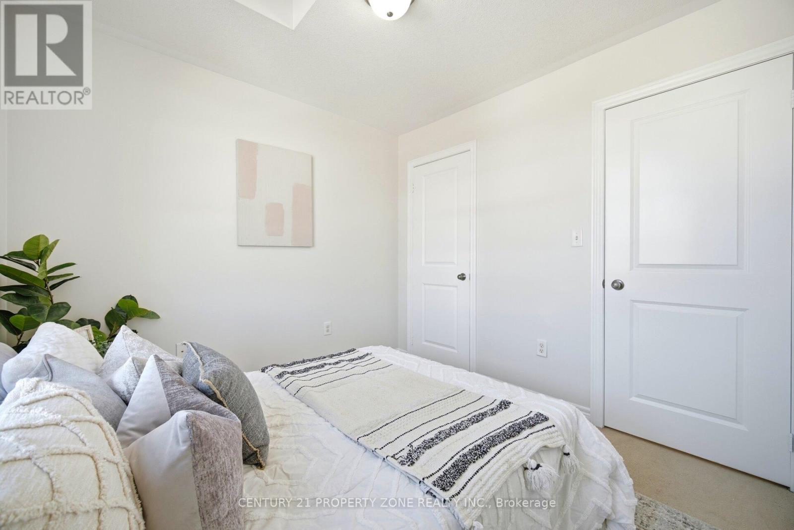 9 Foliage Drive, Brampton, Ontario  L7A 4M7 - Photo 36 - W12820150