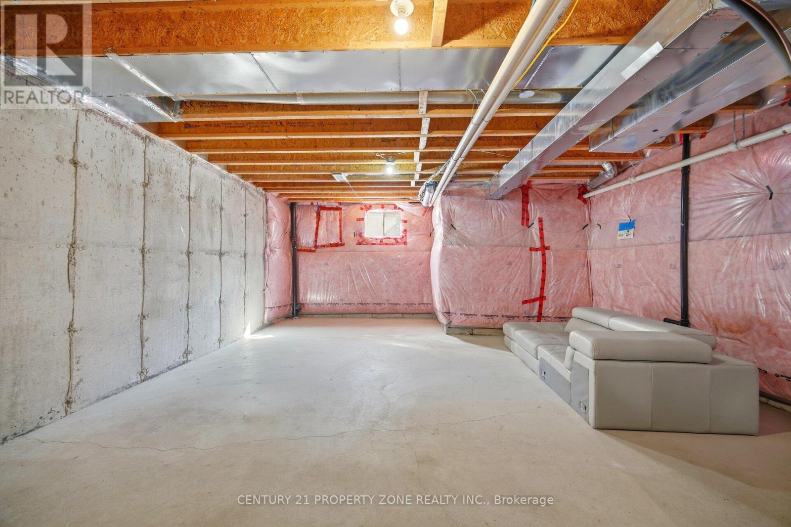 9 Foliage Drive, Brampton, Ontario  L7A 4M7 - Photo 38 - W12820150