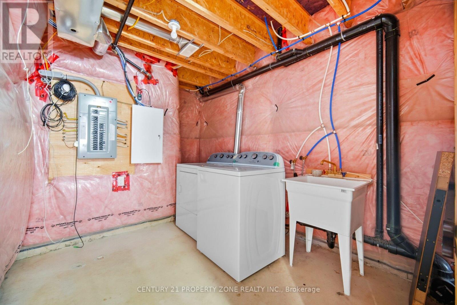 9 Foliage Drive, Brampton, Ontario  L7A 4M7 - Photo 39 - W12820150