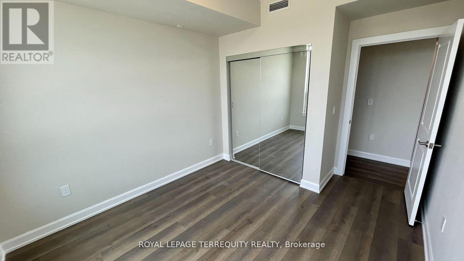 1202 - 3200 William Coltson Avenue, Oakville, Ontario  L6H 7W6 - Photo 11 - W12820174