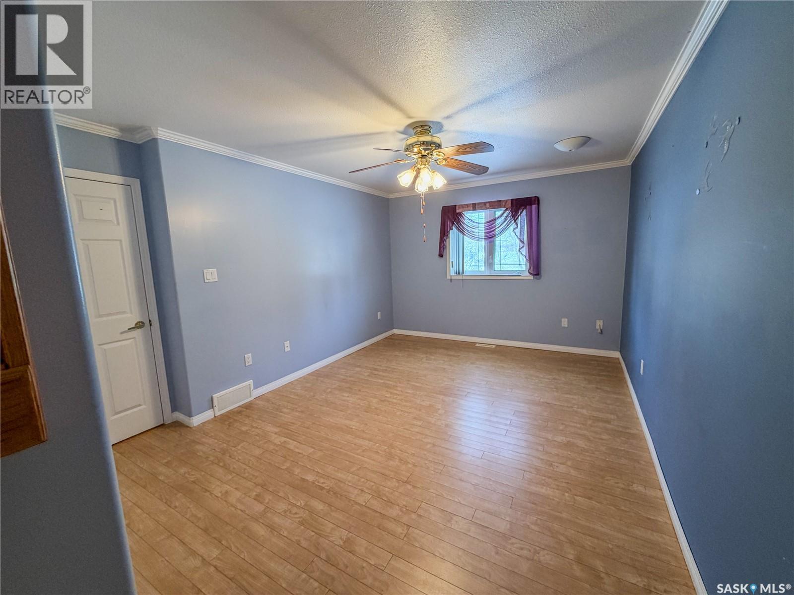 52 Russell Drive, Yorkton, Saskatchewan  S3N 3W2 - Photo 8 - SK029168