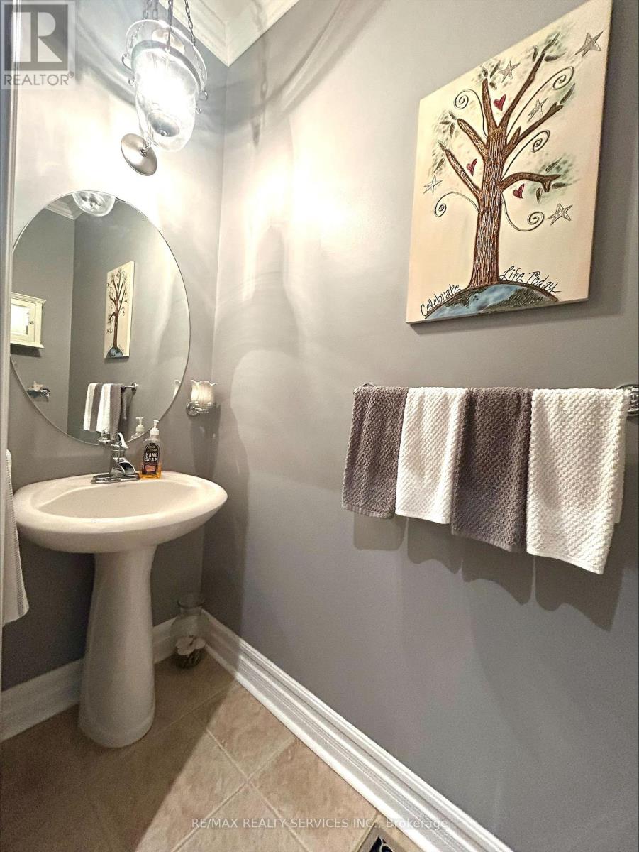 1 Milligan Street, Clarington, Ontario  L1B 1R2 - Photo 46 - E12820048