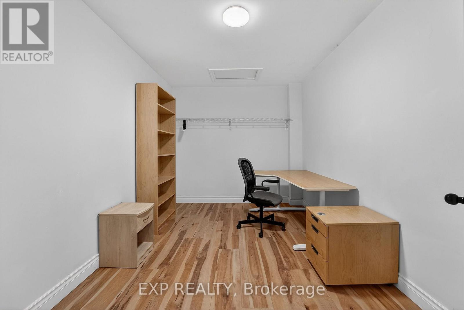 24 Charles Street, Port Colborne, Ontario  L3K 3R2 - Photo 8 - X12820126