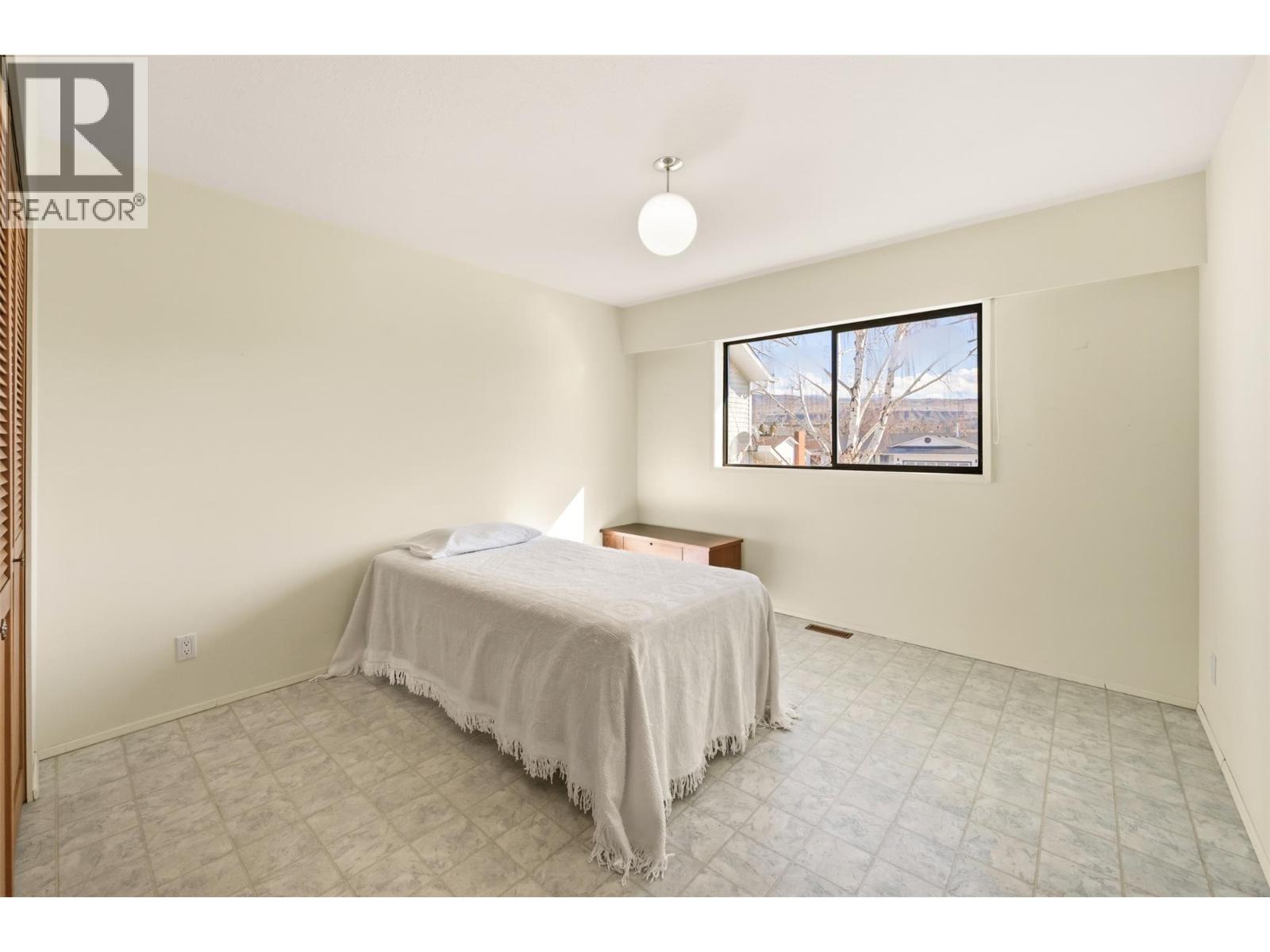 5808 Columbia Street, Oliver, British Columbia  V0H 1T0 - Photo 10 - 10376437