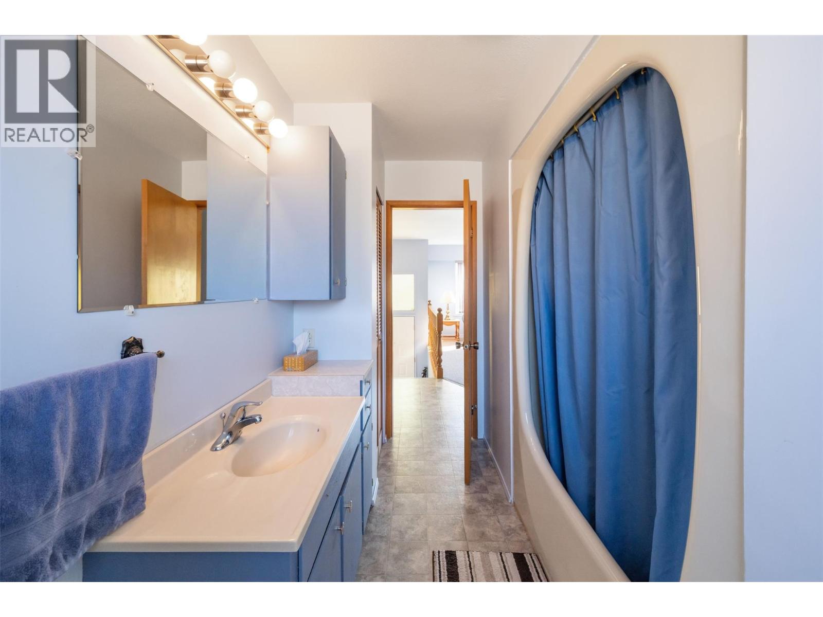 5808 Columbia Street, Oliver, British Columbia  V0H 1T0 - Photo 11 - 10376437