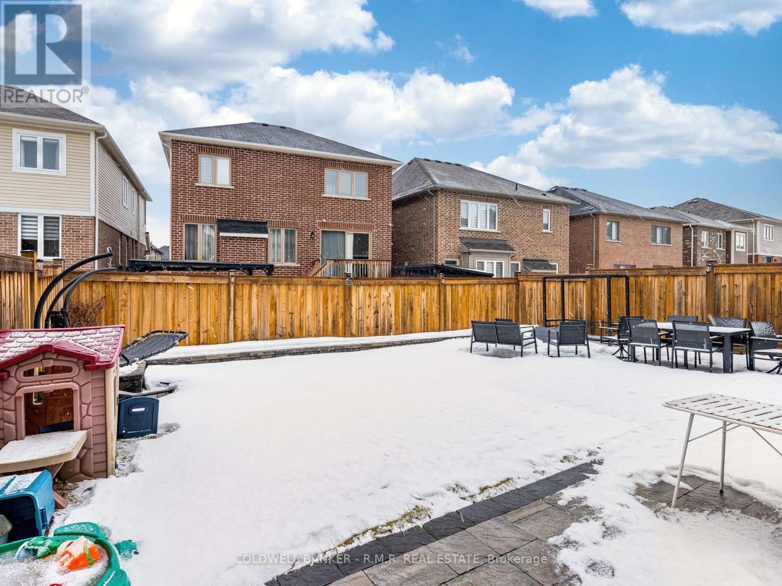 15 George Holley Street, Whitby, Ontario  L1P 0G3 - Photo 27 - E12820226