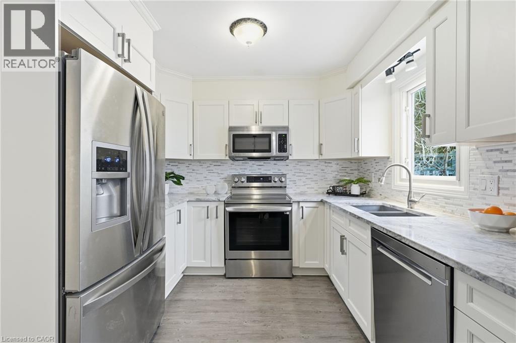 2 Jeanette Avenue, Grimsby, Ontario  L3M 5B4 - Photo 14 - 40805610