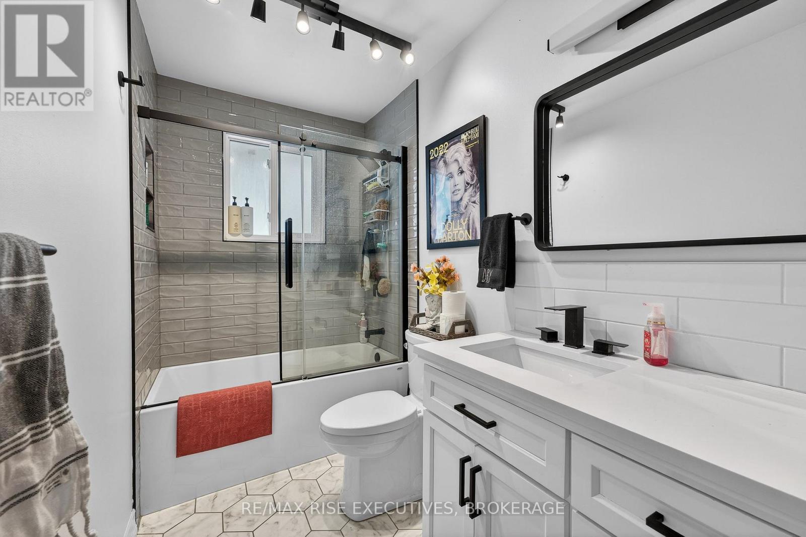 6213 County Road 2, Loyalist, Ontario  K0H 2H0 - Photo 10 - X12820302