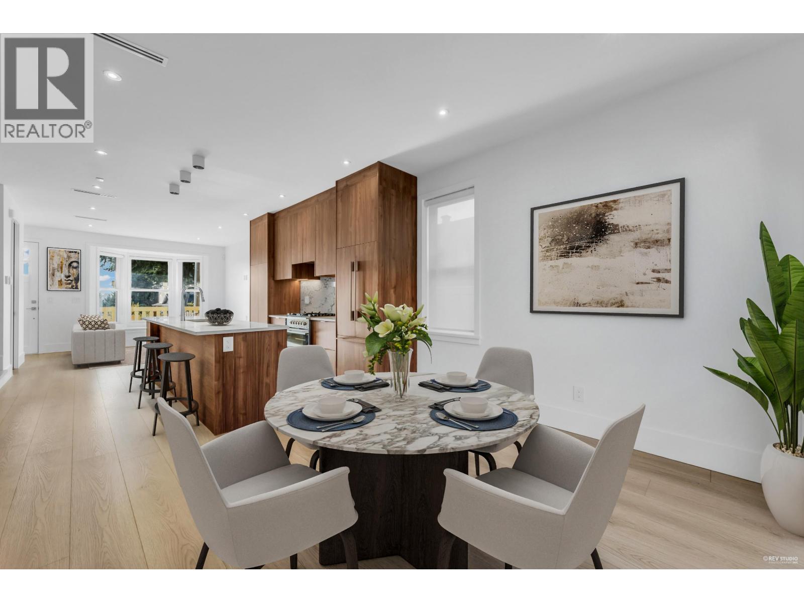 101 1125 CARTIER AVENUE, Coquitlam, British Columbia