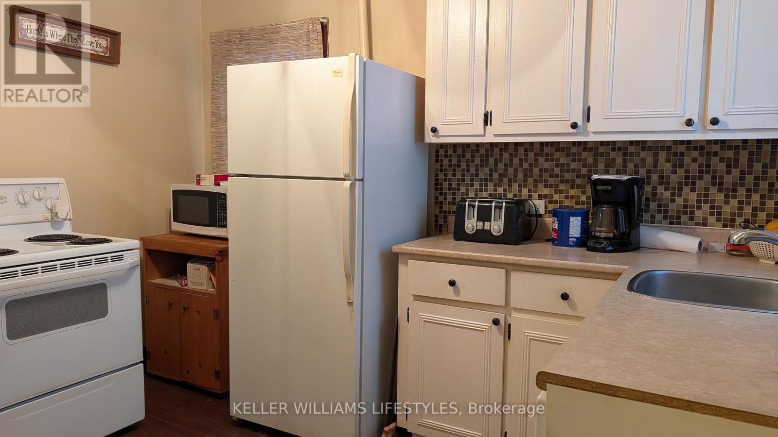 1004 Hamilton Road, London East, Ontario  N5W 1A5 - Photo 23 - X12820328