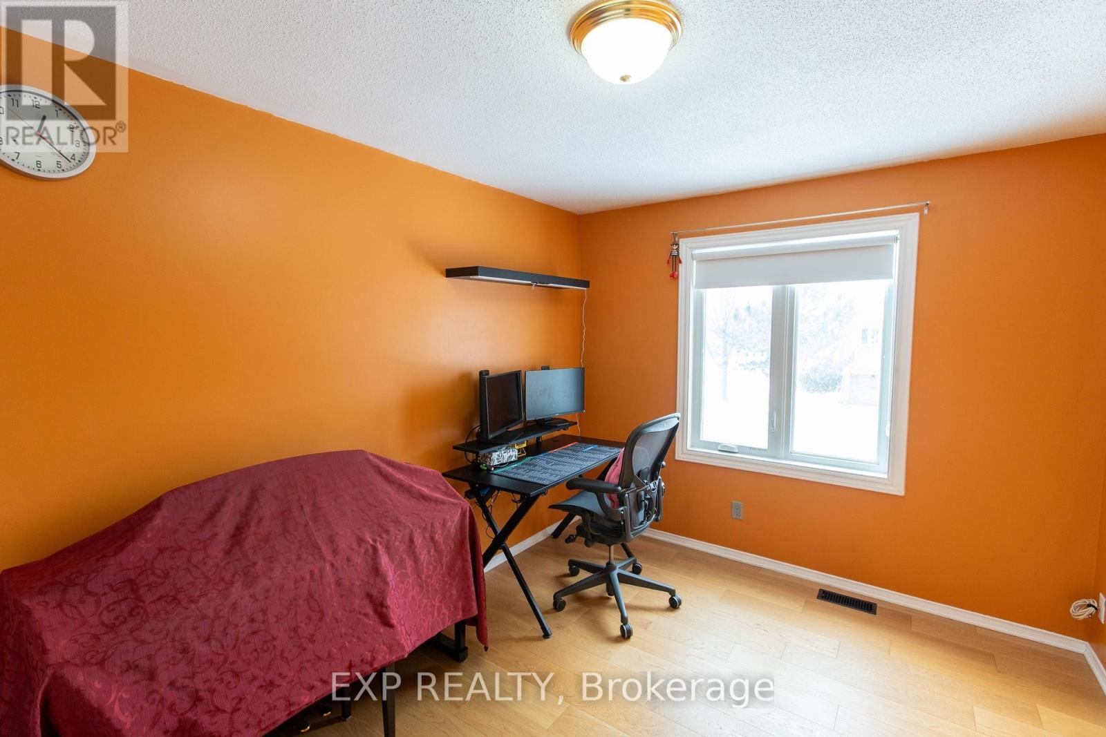 54 Sheppard's Glen Avenue, Ottawa, Ontario  K2M 2M9 - Photo 19 - X12820252