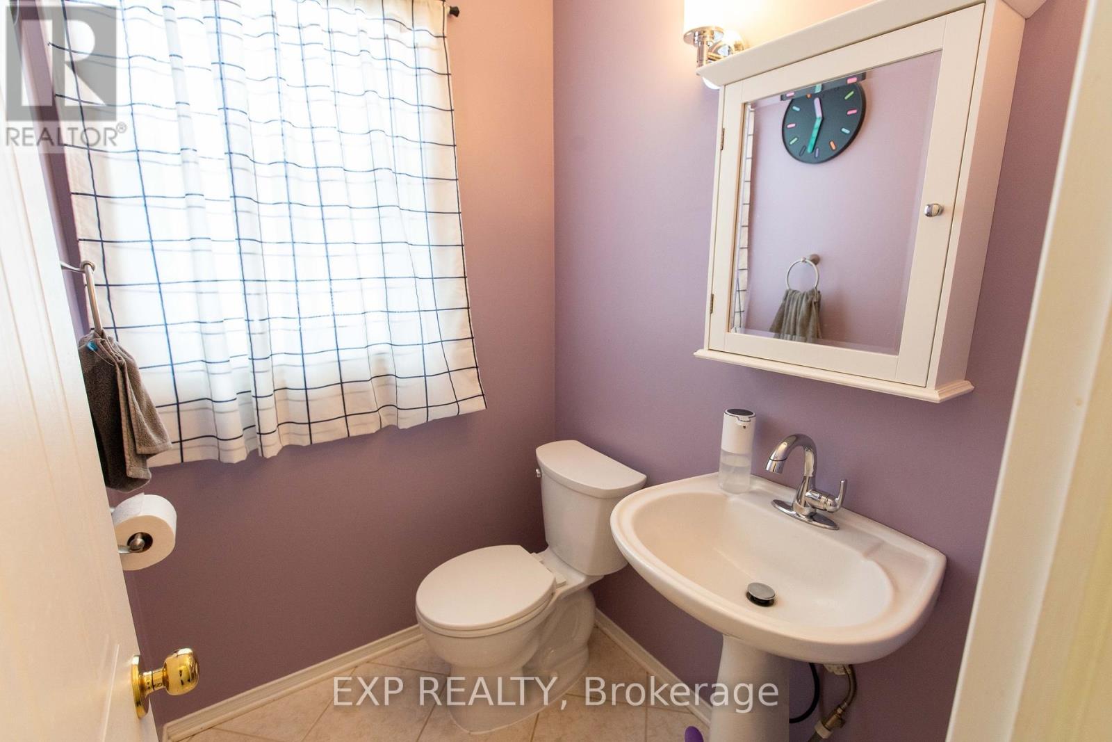54 Sheppard's Glen Avenue, Ottawa, Ontario  K2M 2M9 - Photo 3 - X12820252