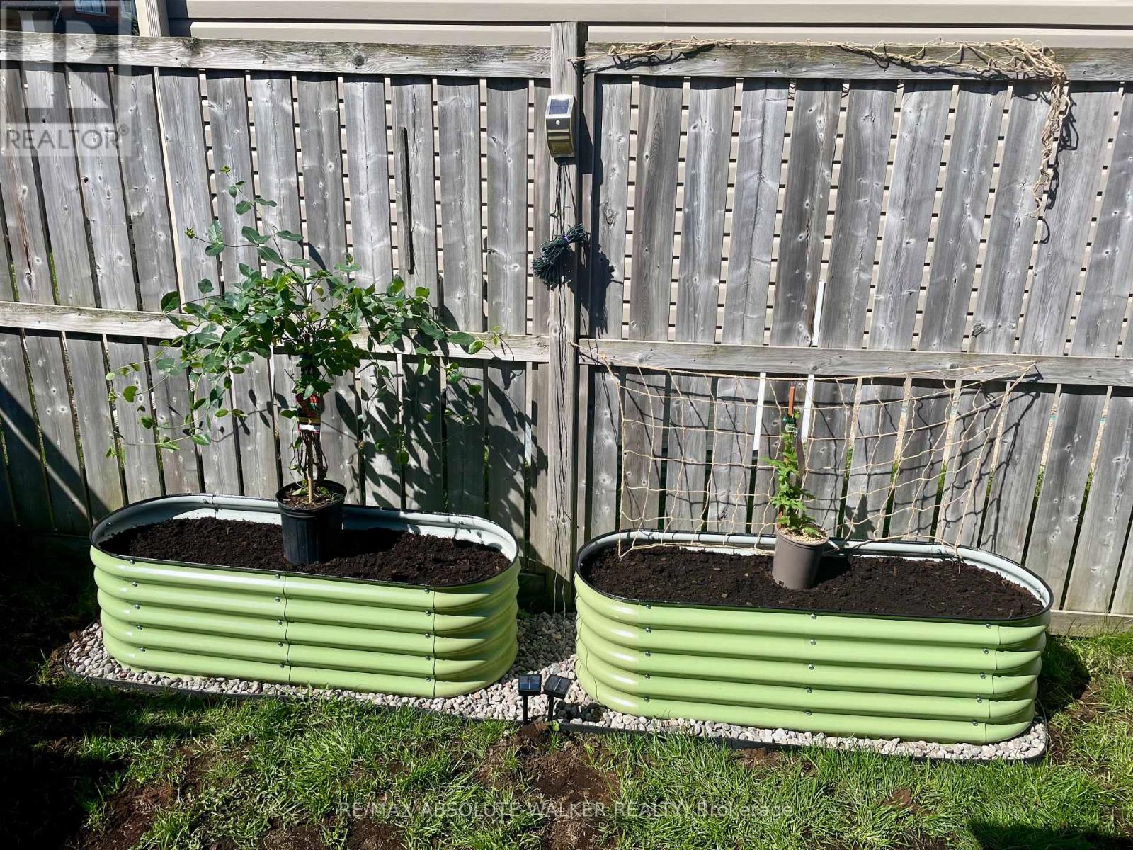 2083 Breezewood Street, Ottawa, Ontario  K4A 4R7 - Photo 34 - X12820306